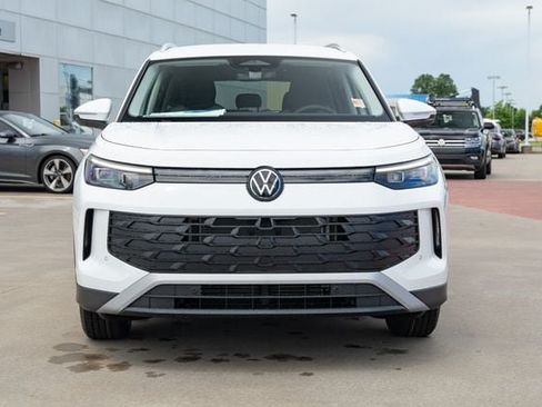 New 2026 Volkswagen Tiguan S FWD image 9