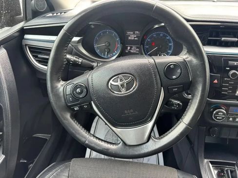 Used 2015 Toyota Corolla S w/ Driver Convenience Package FWD image 19