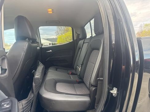 Used 2017 Chevrolet Colorado Z71 AWD/4WD image 10