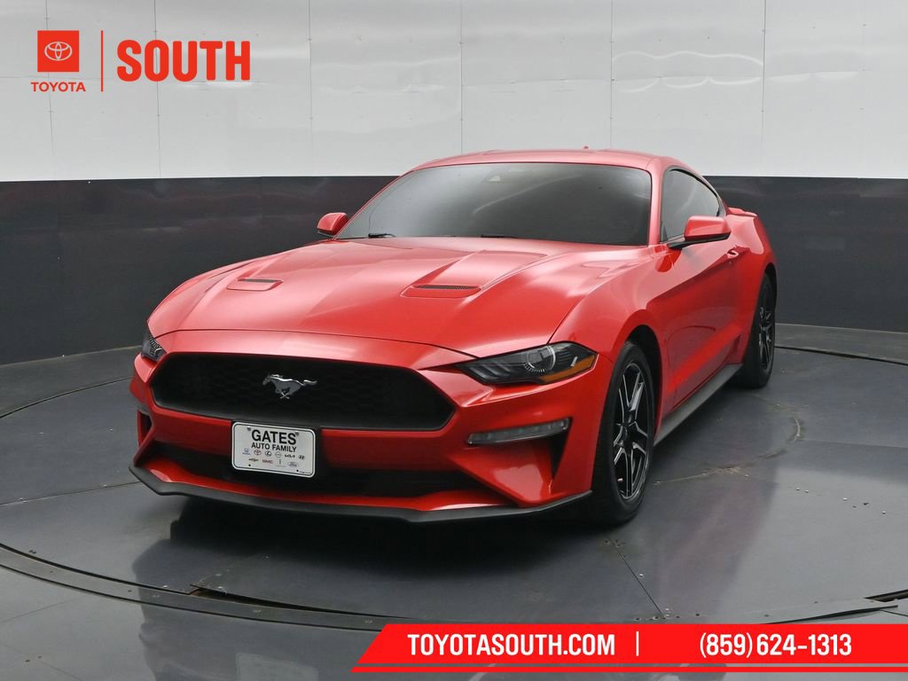 Used 2022 Ford Mustang Premium RWD image 5