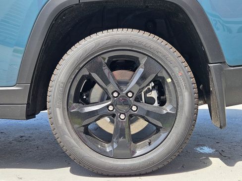 New 2026 Jeep Grand Cherokee L Limited AWD/4WD image 25