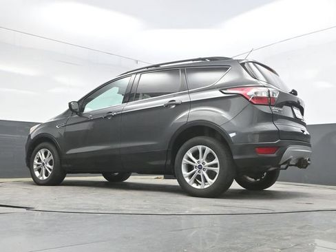 Used 2018 Ford Escape SE AWD/4WD image 36