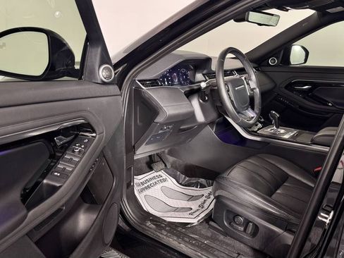 Used 2020 Land Rover Range Rover Evoque SE AWD/4WD image 12