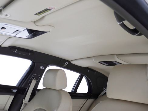Used 2011 Bentley Mulsanne image 33