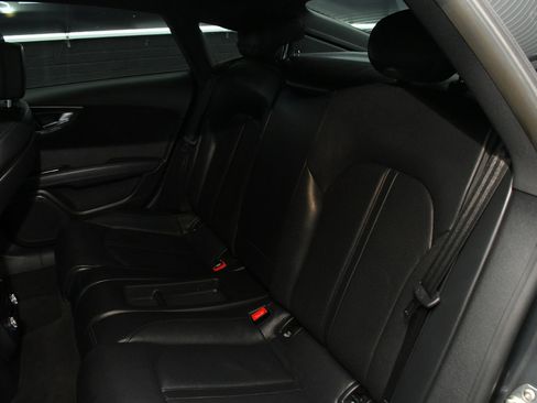 Used 2017 Audi RS 7 Performance w/ Driver Assistance Package image 37