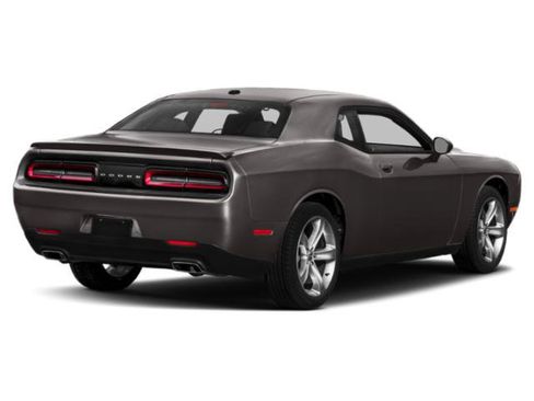 Used 2015 Dodge Challenger SXT Plus RWD image 4