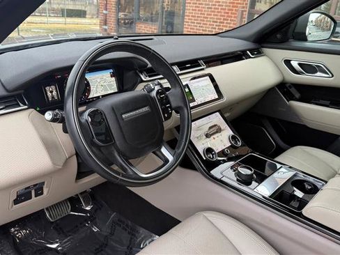 Used 2018 Land Rover Range Rover Velar R-Dynamic SE image 33