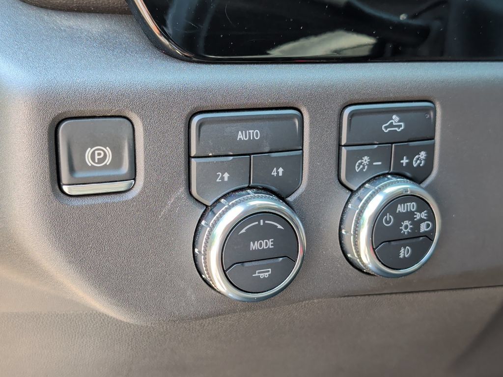 Used 2024 GMC Sierra 1500 Elevation AWD/4WD image 14