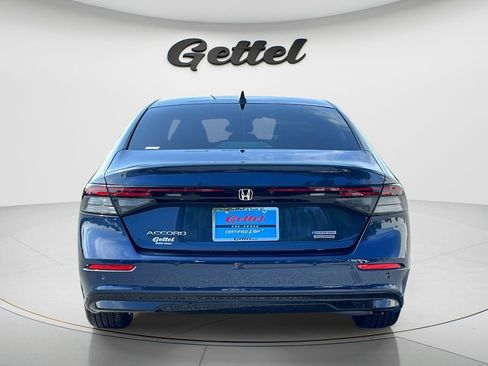 Used 2024 Honda Accord Touring image 6