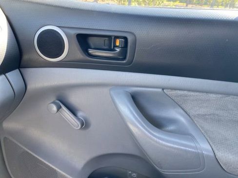 Used 2007 Toyota Tacoma 2WD Regular Cab image 32