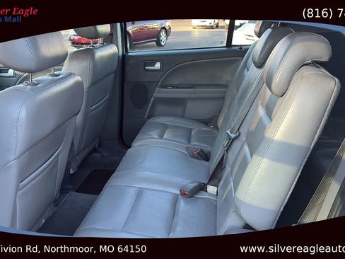 Used 2006 Ford Freestyle SEL image 10