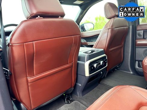 Used 2024 Ford Expedition Max Limited image 22