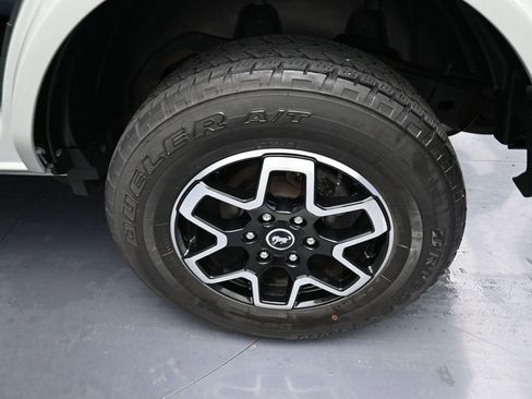 Certified 2022 Ford Bronco Outer Banks image 25