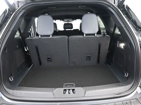New 2026 Ford Explorer ST-Line image 8