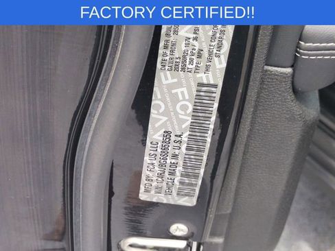 Certified 2025 Jeep Grand Cherokee L Limited w/ Black Appearance Package image 44