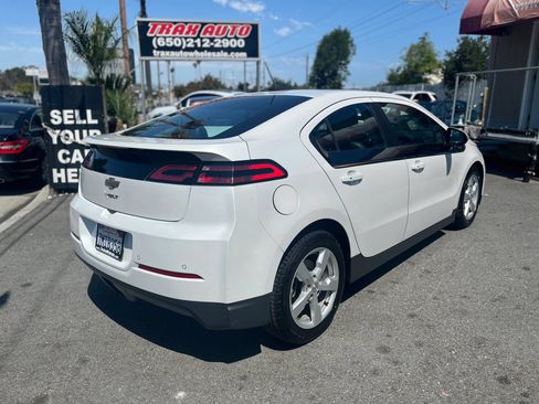 Used 2015 Chevrolet Volt Premium w/ Premium Trim Package FWD image 7