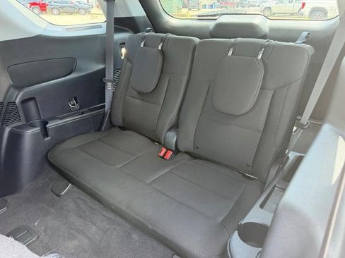 Used 2021 Ford Explorer XLT AWD/4WD image 8