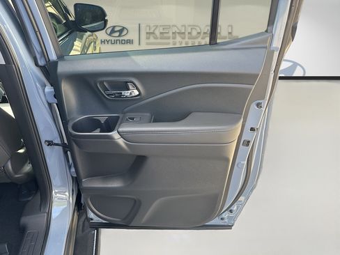 Used 2023 Honda Ridgeline RTL image 29