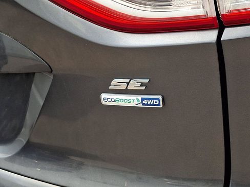 Used 2015 Ford Escape SE AWD/4WD image 5
