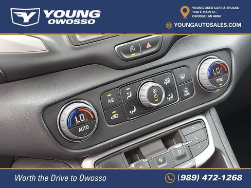 Certified 2023 GMC Terrain SLE w/ Driver Convenience Package FWD image 20