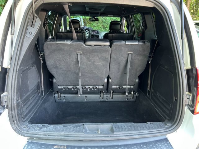 Used 2019 Dodge Grand Caravan GT FWD image 29
