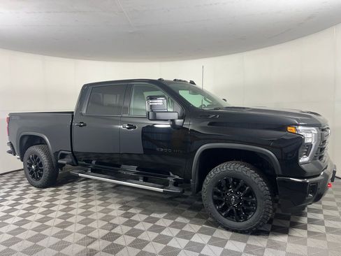 New 2026 Chevrolet Silverado 2500 LTZ w/ Trail Boss Package AWD/4WD image 3