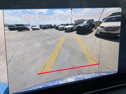 Used 2025 Mercedes-Benz GLS 450 4MATIC image 11