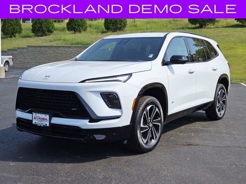 New 2026 Buick Enclave Sport Touring w/ Power Package AWD/4WD image 7