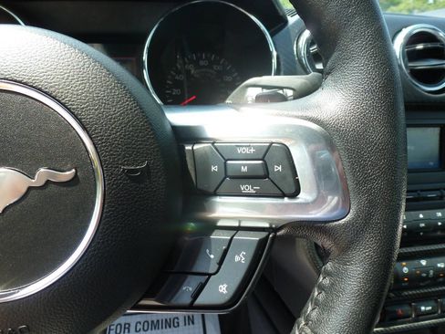 Used 2016 Ford Mustang Coupe w/ Equipment Group 051A RWD image 23