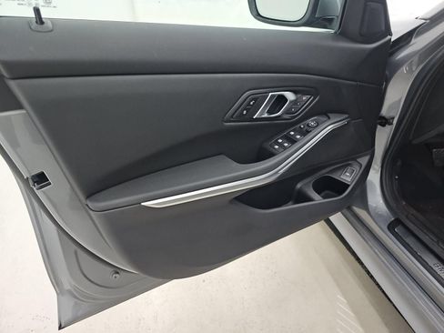 Used 2026 BMW 330i Sedan RWD image 9