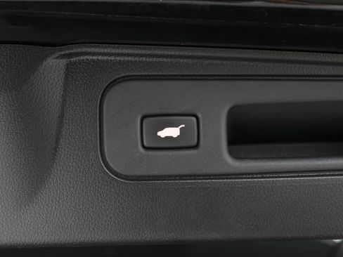 Used 2024 Honda Passport EX-L image 41