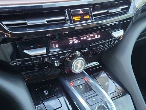 Used 2022 Acura MDX FWD w/ Technology Package image 18