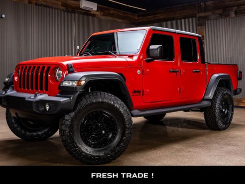 Used 2020 Jeep Gladiator Sport w/ Quick Order Package 24S image 5