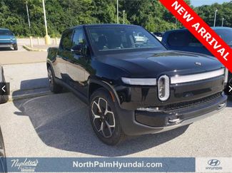 Used 2022 Rivian R1T Adventure video 1