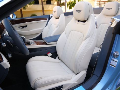 New 2026 Bentley Continental GTC image 17