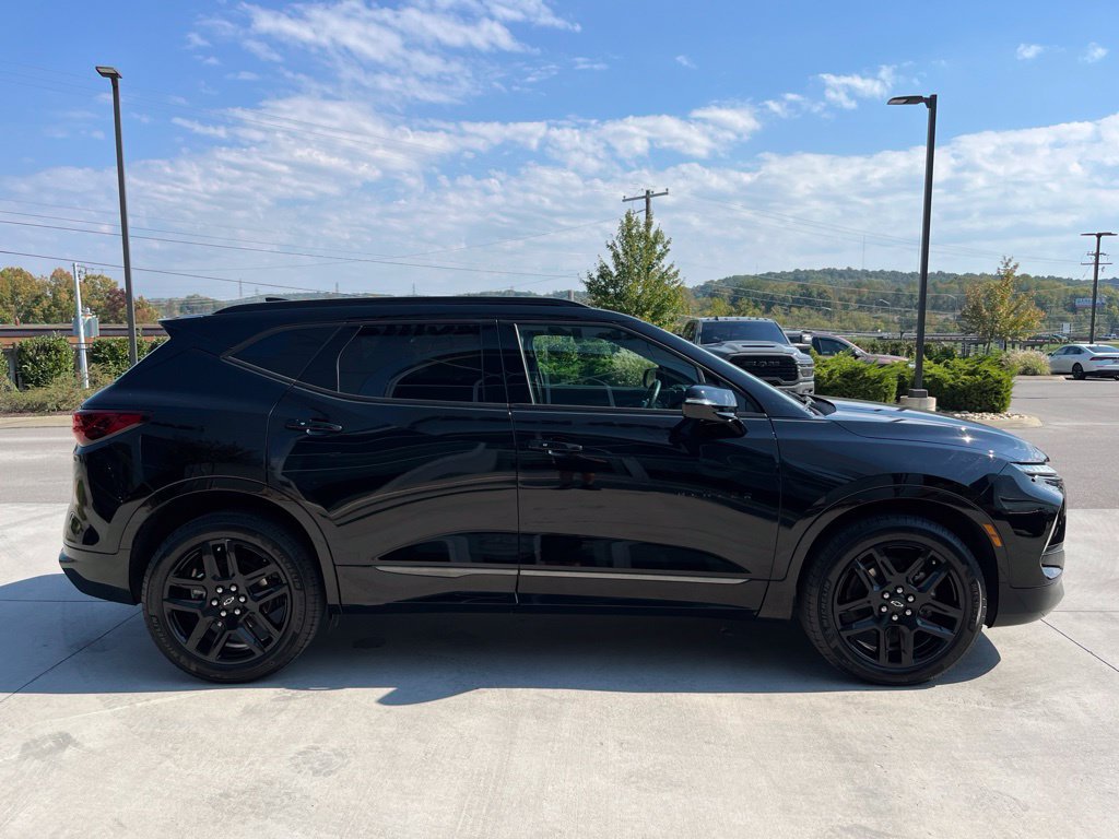 Used 2024 Chevrolet Blazer RS w/ Driver Confidence II Package AWD/4WD image 22