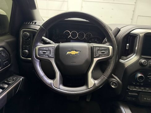 Used 2021 Chevrolet Silverado 1500 LTZ w/ LTZ Convenience Package II AWD/4WD image 11
