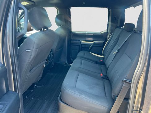 Used 2018 Ford F150 XLT w/ Equipment Group 302A Luxury AWD/4WD image 11