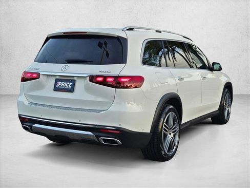 Used 2026 Mercedes-Benz GLS 450 4MATIC image 5