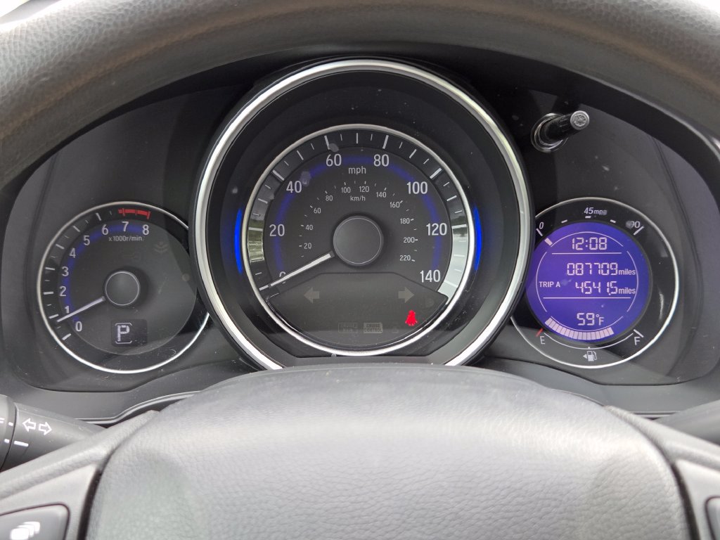 Used 2015 Honda Fit EX image 32