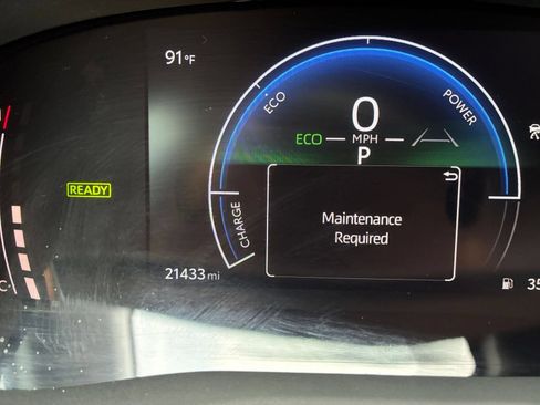 Used 2026 Toyota Camry SE FWD image 35