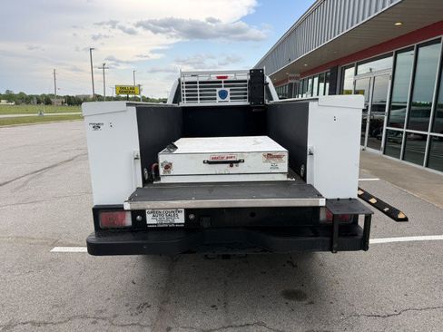 Used 2023 Ford F250 XL w/ XL Chrome Package AWD/4WD image 5