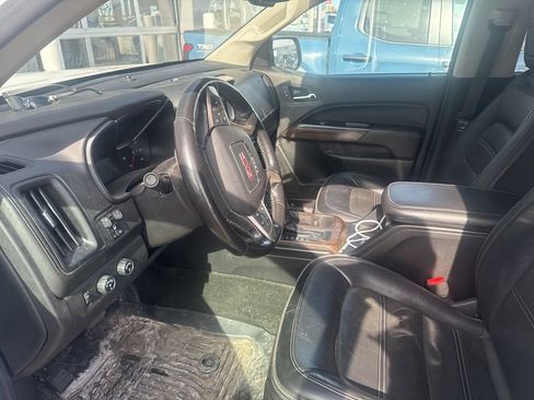 Used 2017 GMC Canyon Denali image 14