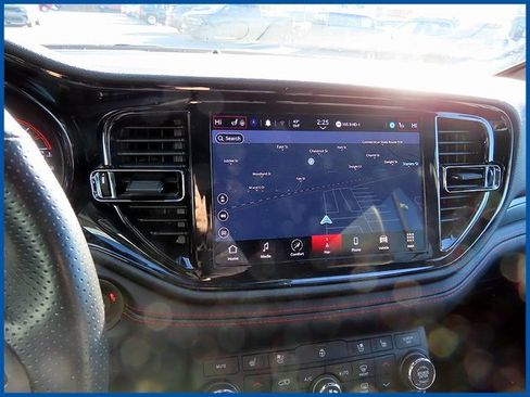 Used 2024 Dodge Durango GT image 16