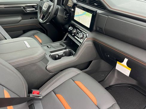 New 2026 GMC Sierra 2500 AT4 w/ Technology Package AWD/4WD image 12