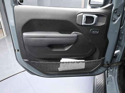 New 2026 Jeep Gladiator Sport image 12