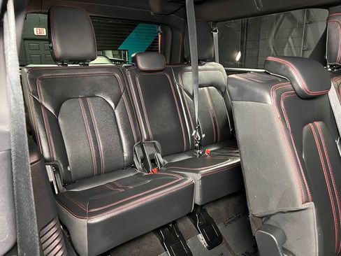 Used 2024 Ford Expedition Max Limited image 29