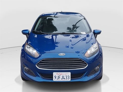 Used 2018 Ford Fiesta SE w/ Equipment Group 201A image 2