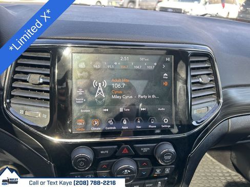 Used 2019 Jeep Grand Cherokee Limited X AWD/4WD image 29