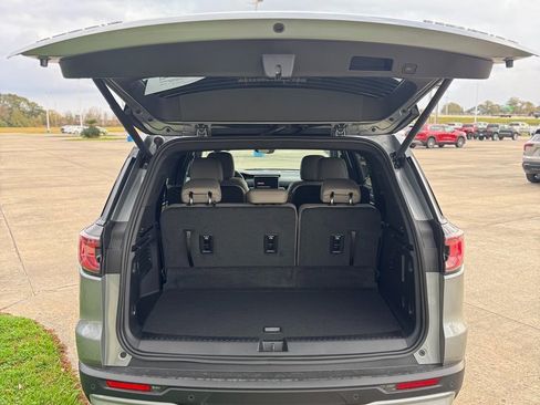 New 2026 GMC Acadia Elevation w/ Elevation Premium Package image 8